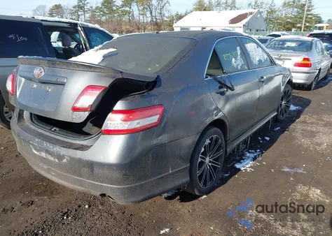 2010 Toyota Camry Se z USA, uszkodzony, nr VIN 4T1BF3EK3AU026312